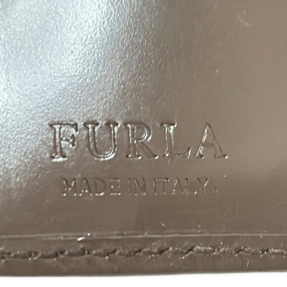 Auth FURLA - Dark Brown Leather Trifold Wallet - Picture 7 of 7